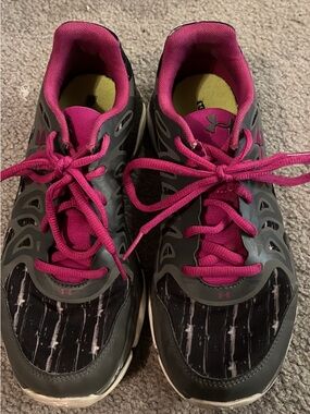 Under Armour Women’s Gray and Pink Athletic Running Shoes